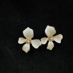 Ear Stud CJST0008