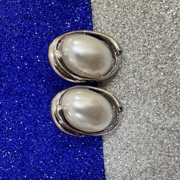 Ear Stud CJST0023